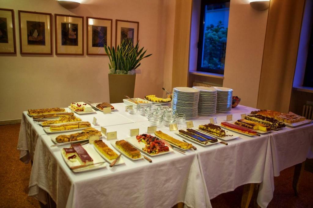 Locanda Perinella Castelgomberto Exterior photo